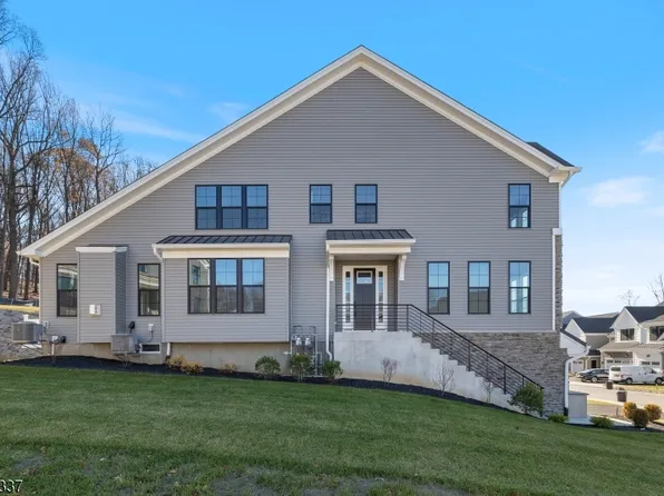 45 Swenson St, Denville, NJ 07834
