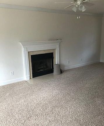 4th image of 1639 Mattox Mill Ct