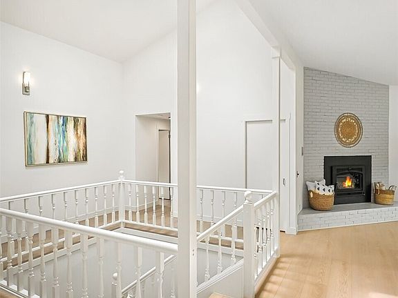 3rd image of 9304 156th Street SE