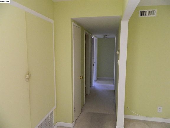 4th image of 2362 Paloma Ct APT 3