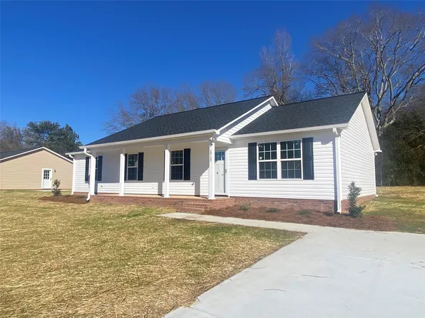 1717 Gene Hudson Dr, Lancaster, SC 29720