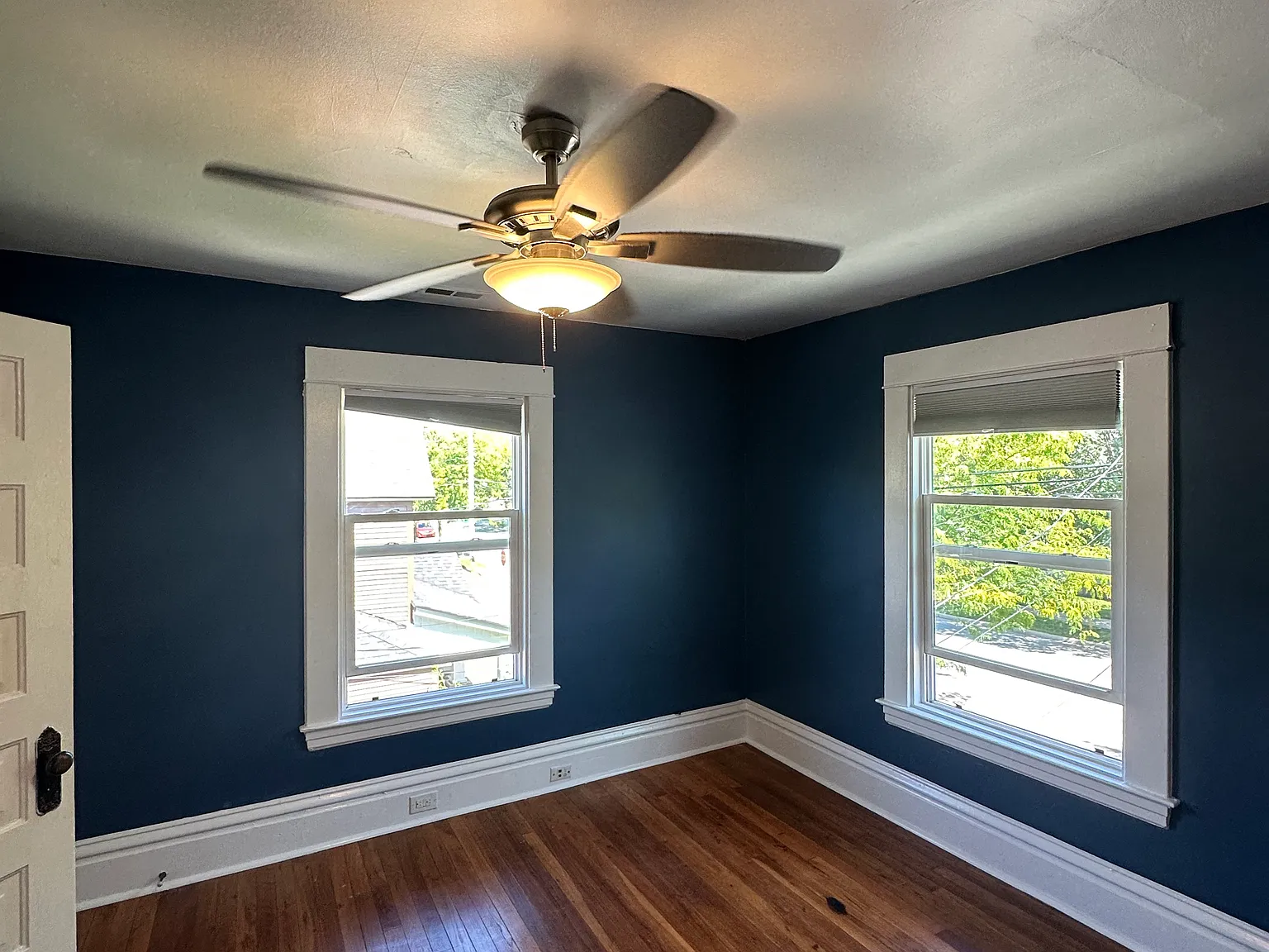 2 bed, 1000 sqft, $1,695 — Photo 4