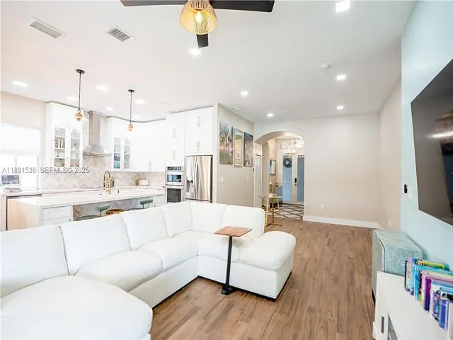 13000 SW 52nd St — Photo 16