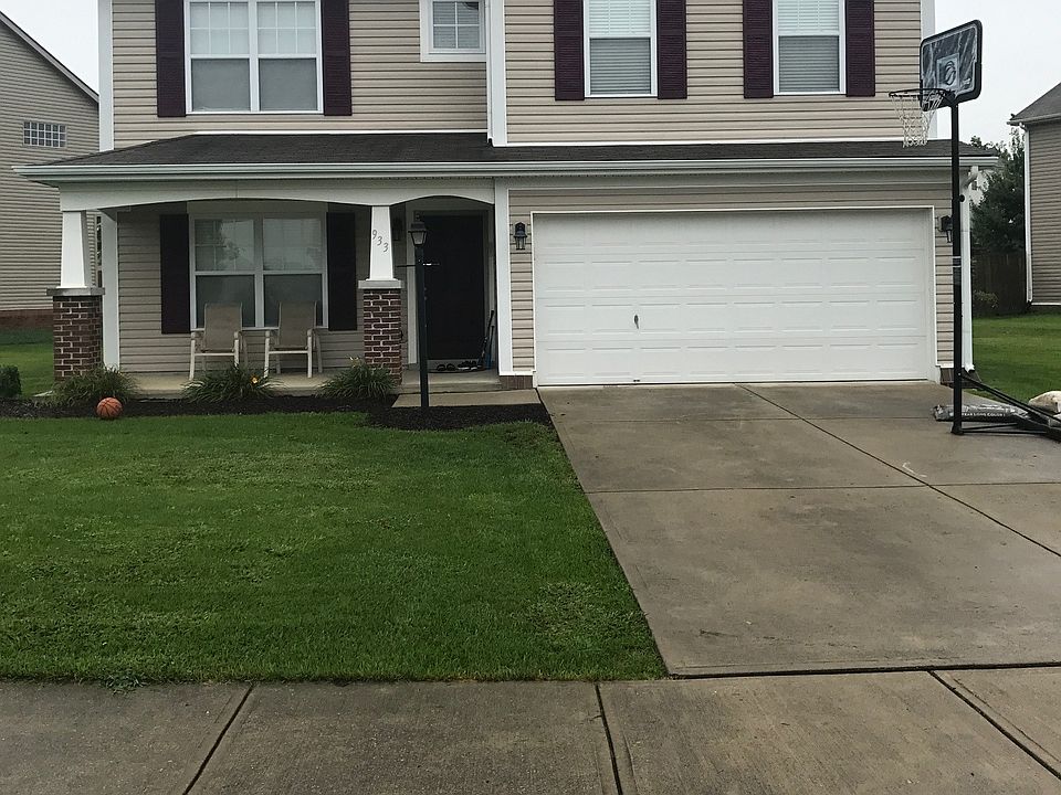 1st image of 933 Cobble Dr
