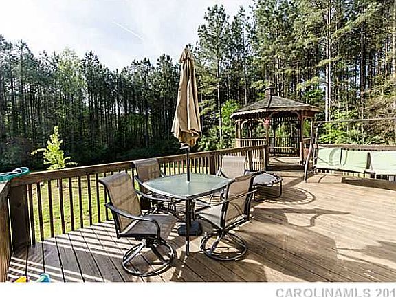 2nd image of 153 Pine Valley Dr
