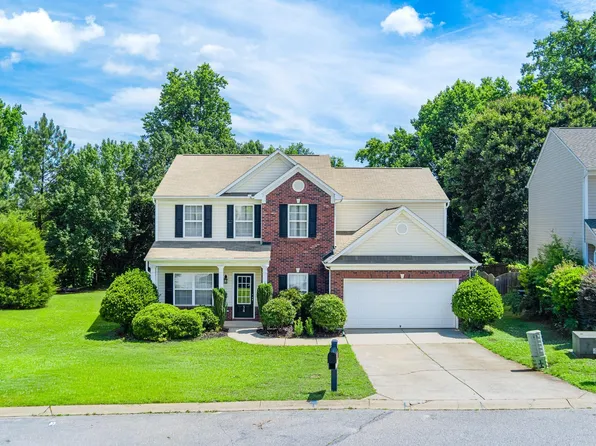 38 Golden Acre Ct, Simpsonville, SC 29681