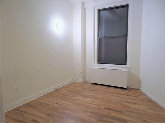 Rented by Bold New York | media 12