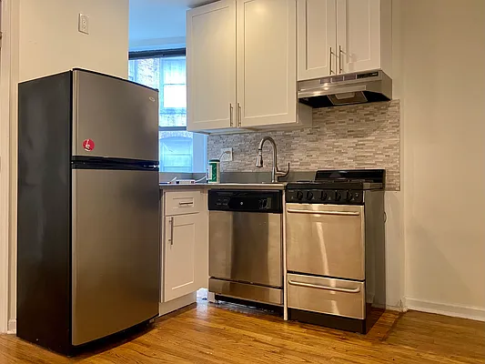 Rented by Corcoran | media 9