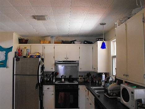 5th image of 38 Woodcrest Ave