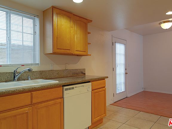 3rd image of 1640 W 227th St APT 3