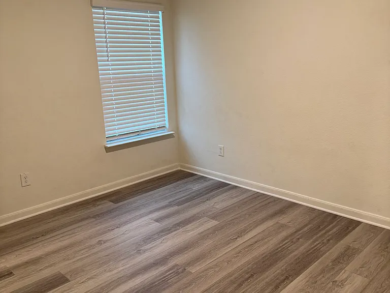 3010 McCoy Rd — Photo 12