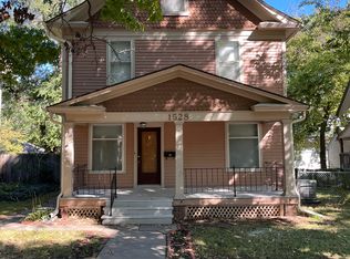 1528 SW Mulvane St, Topeka, KS 66604