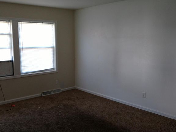 4th image of 4520 Apple Orchard Ln Unit 2