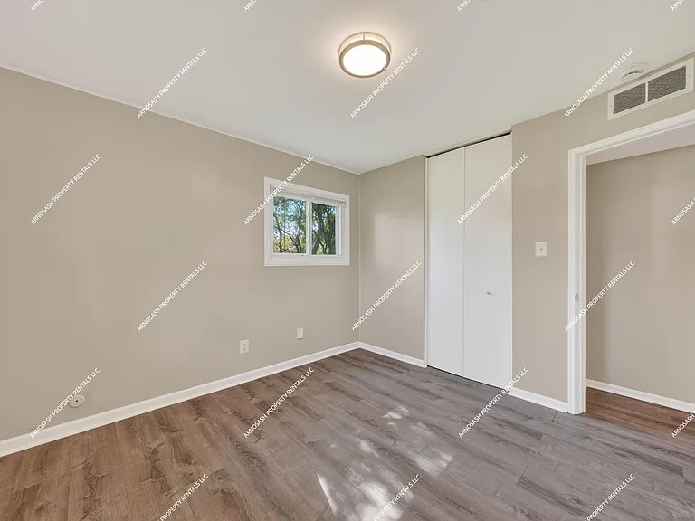 37863 Wendy Lee St — Photo 15