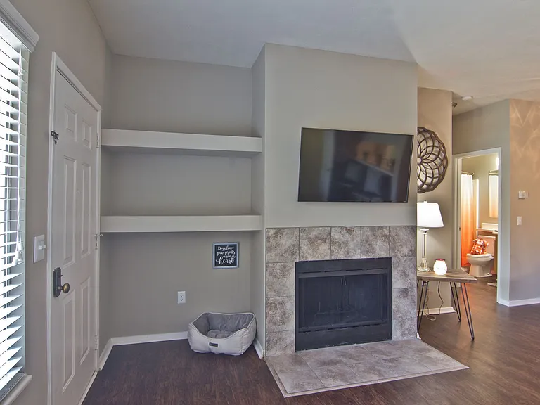 Perry' Crossings Apartments — Photo 9