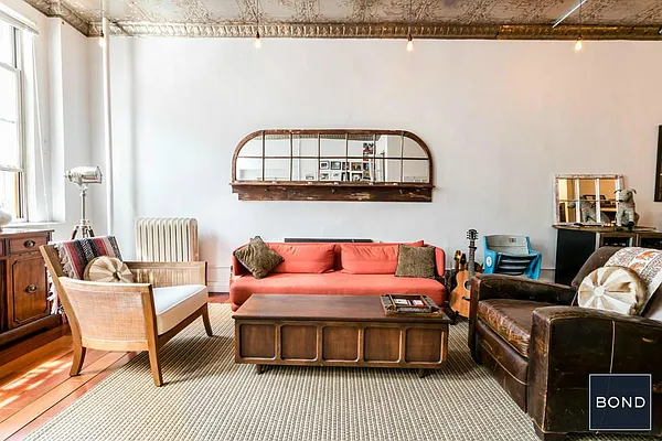 Rented by Bond New York | media 20