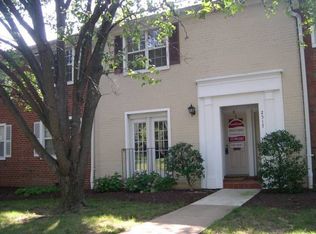 2517B S Walter Reed Dr, Arlington, VA 22206