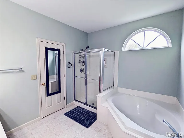 426 Remington Place Dr — Photo 14