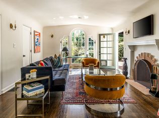 6749 Whitley Ter, Los Angeles, CA 90068