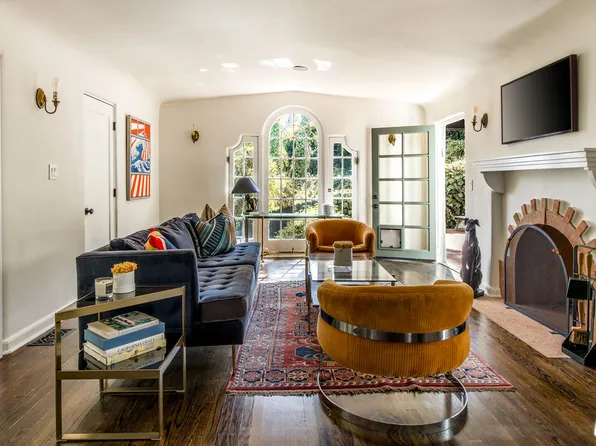 6749 Whitley Ter, Los Angeles, CA 90068