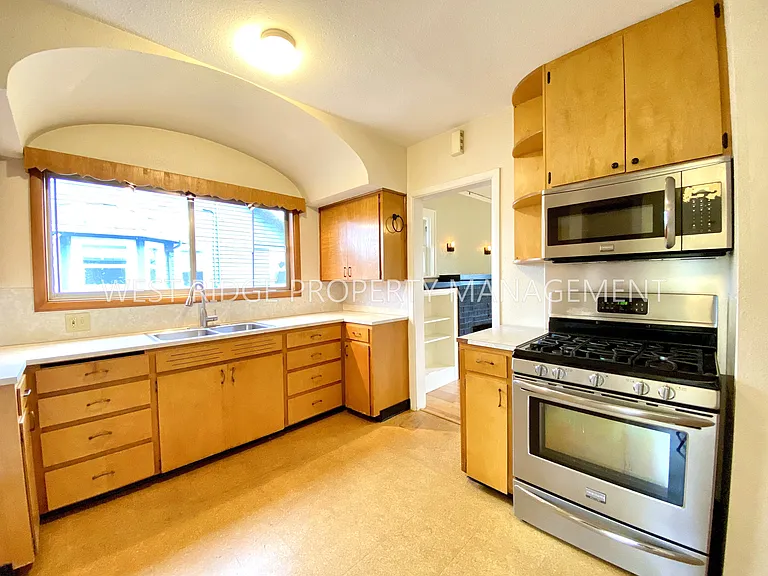 5903 N Denver Ave — Photo 8