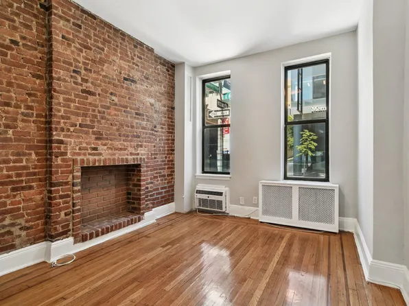 322 East 61st Street image 1 of 4