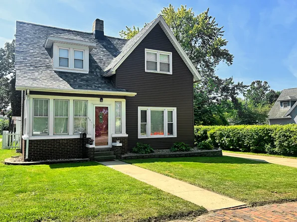 213 W 6th St, Streator, IL 61364