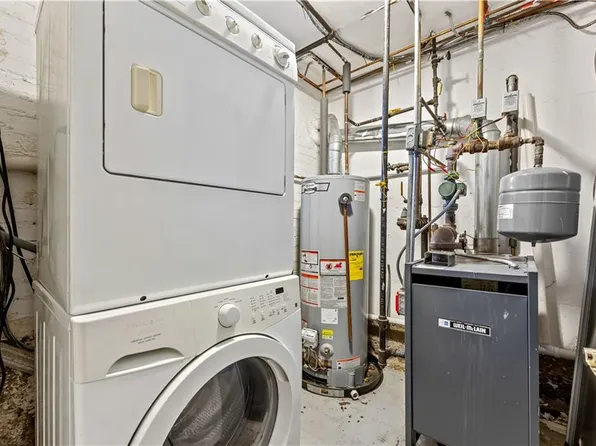 2726 East 27th Street image 22 of 29