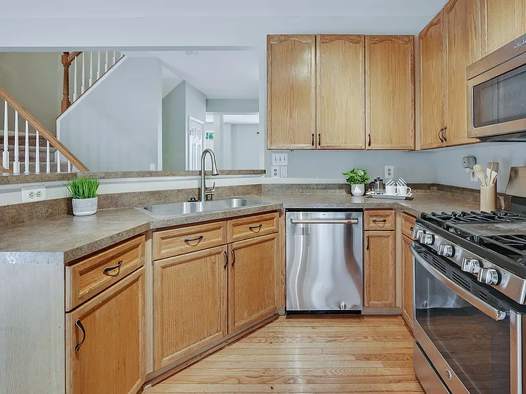 4888 Ebb Tide Ct — Photo 9
