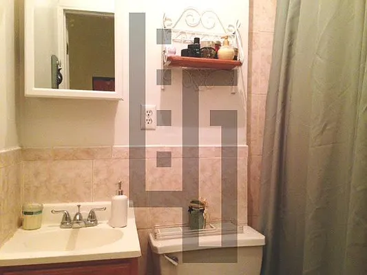 Rented by Loom Group | media 13