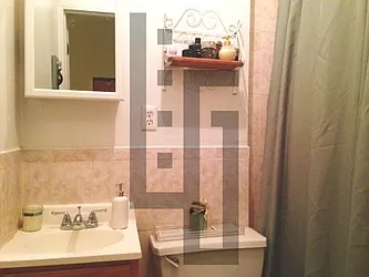 Rented by Loom Group