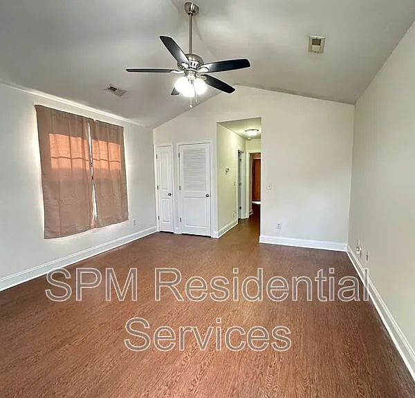 724 Kidder St — Photo 5