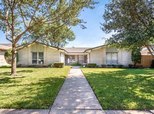 7440 Walling Ln, Dallas, TX 75231