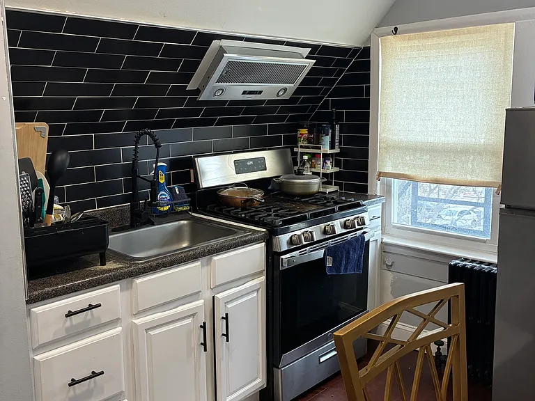 925 South St #3 — Photo 2
