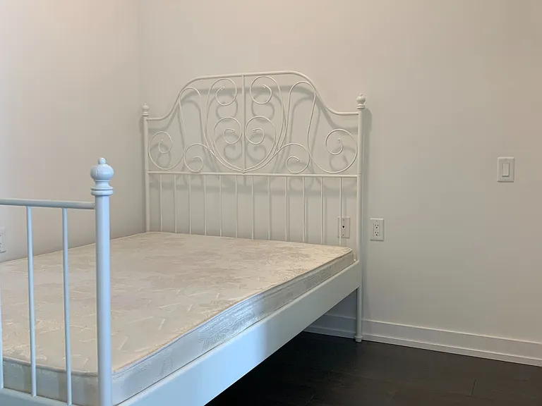 203 College St #3001 — Photo 12