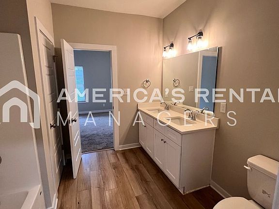 5th image of 303 Kennesaw Ave