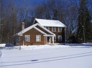 1176 Whalen Rd, Penfield, NY 14526