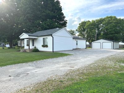 712 W Main St, Thorntown, IN, 46071