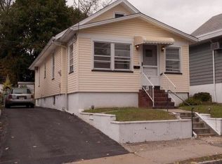 17 New St, Belleville, NJ 07109