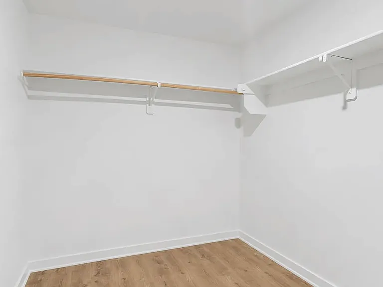 4565 W Triangle St — Photo 15