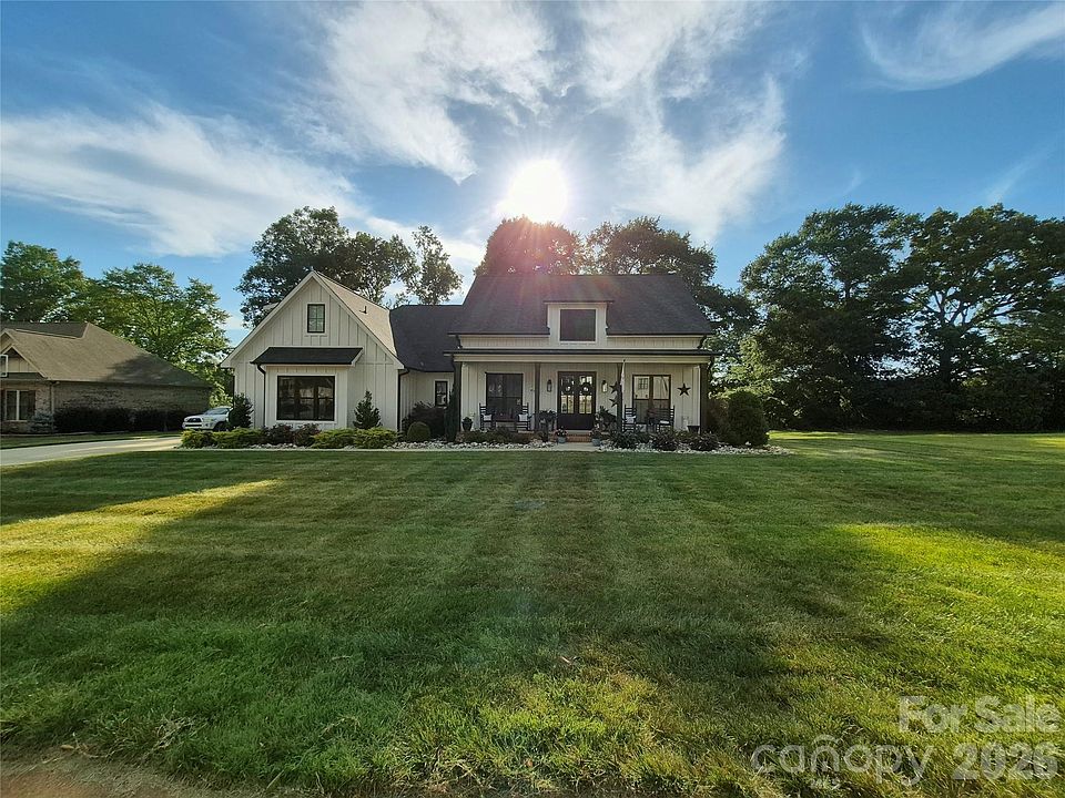 1st image of 1877 Cline Farm Rd