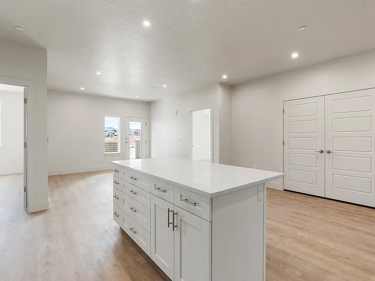 The Vue At Desert Color — Photo 116