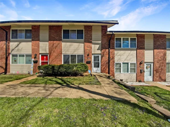 9189 Villaridge Ct, Saint Louis, MO 63123