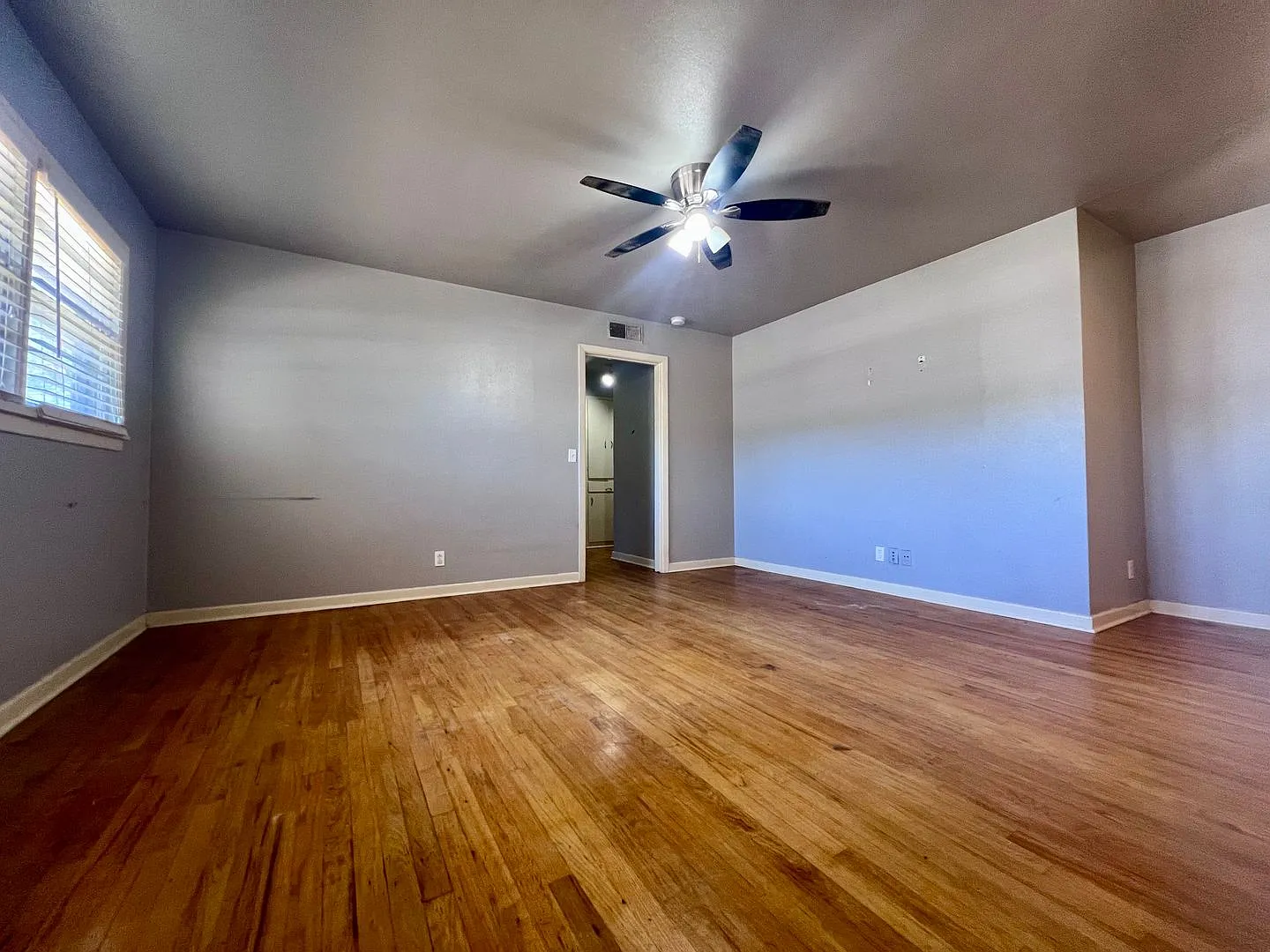 Great 3/2/1 Located Near Texas Tech University — Photo 2