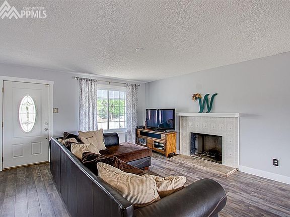 Living Room and front window!