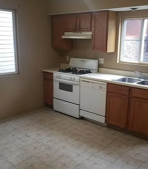 2628 Edwards Way #2 — Photo 7