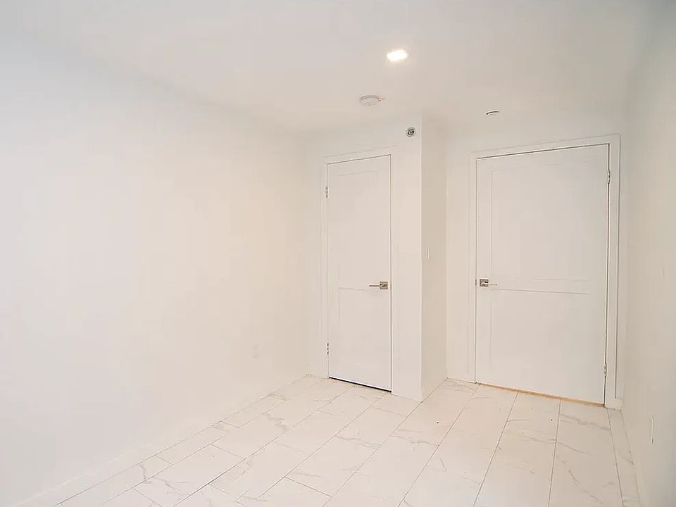 2nd image of 115 W 136th St #2B