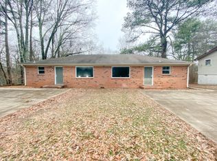 906 Fairchild Ave #A, Florence, AL 35630
