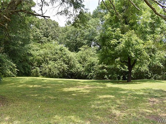 4th image of 122 Strickland Dr