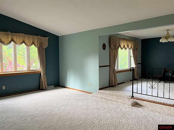 4th image of 35571 398th Ln
